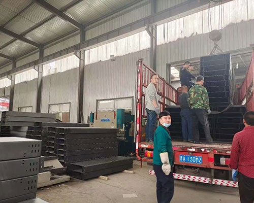 槽式橋架發(fā)往太原